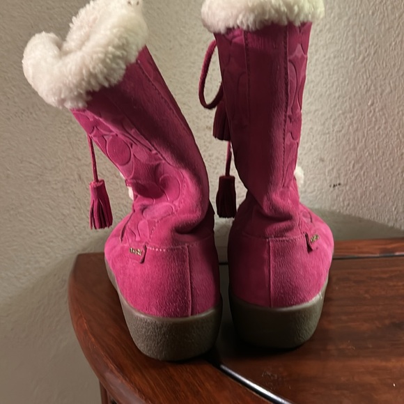 Coach Boots Sz 9.5B - Picture 3 of 4